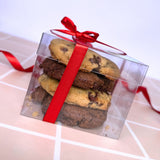 Una Cajita, Cuatro Razones para ser Feliz